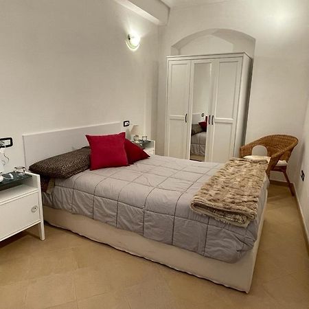 La Loggia Di Na Villa Albenga Luaran gambar
