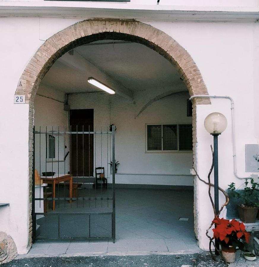 La Loggia Di Na Villa Albenga Luaran gambar